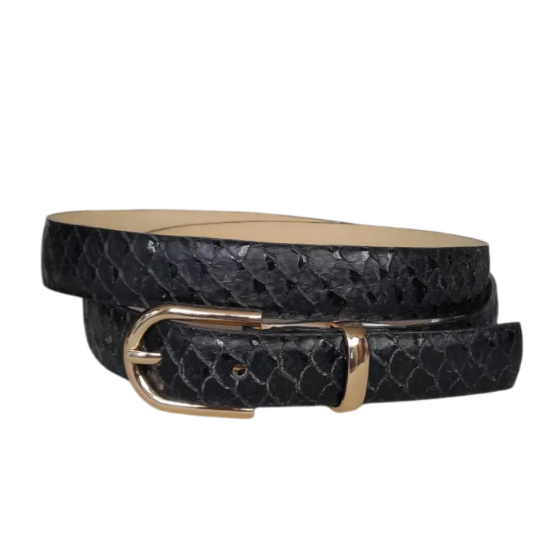 Women's Leather Belt in Elegant Black