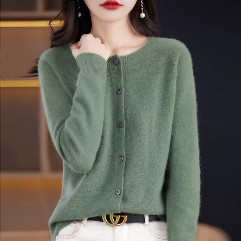 Christine - Cozy Button-Up Cardigan