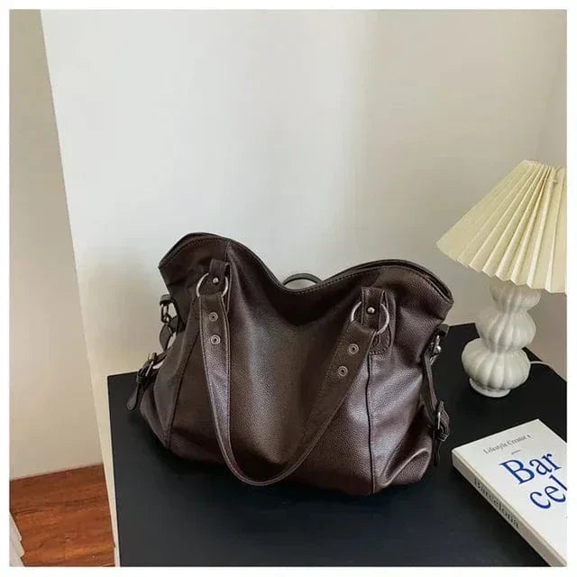 Elegant and Multifunctional Leather Shoulder Bag